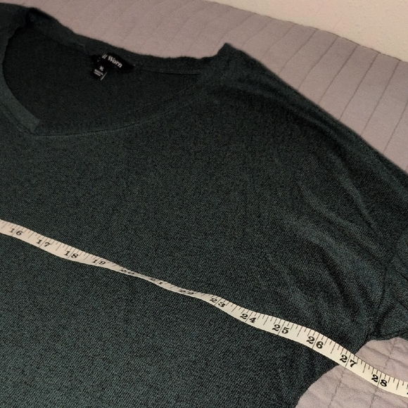 Emerald green sweater by Well Worn - Picture 2 of 6
